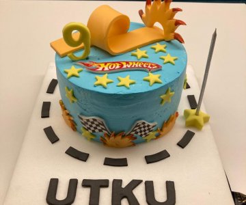 Hot Wheels Yaş Pasta